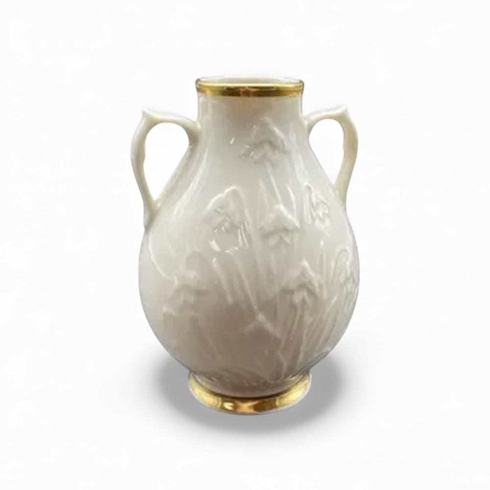 Vintage Lenox Bud Vase Ivory With Snowdrop
Flower Pattern. USA EUC